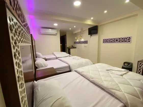 Deluxe Üç Kişilik Oda