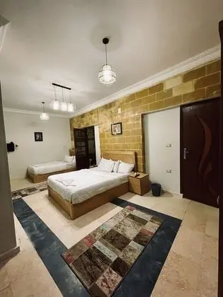 Deluxe Üç Kişilik Oda