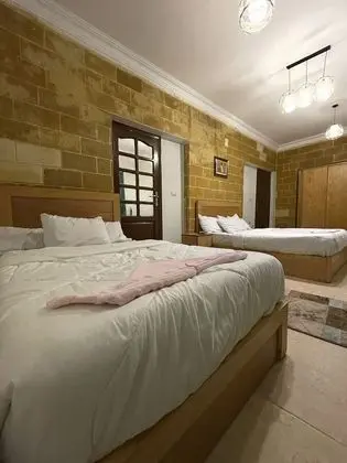 Deluxe Üç Kişilik Oda