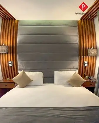 Deluxe Tek Büyük Yataklı Oda, Bahçe Manzaralı