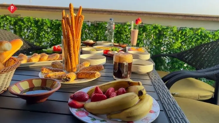 Deluxe Tek Büyük Yataklı Oda, Bahçe Manzaralı