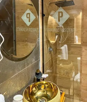 Deluxe Tek Büyük Yataklı Oda, Bahçe Manzaralı