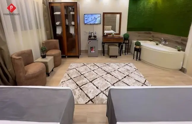 Superior Quadruple Room with jacuzzi