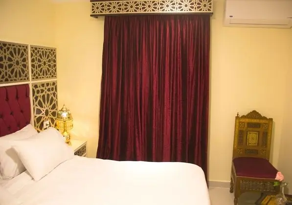 Luxury İki Ayrı Yataklı Oda