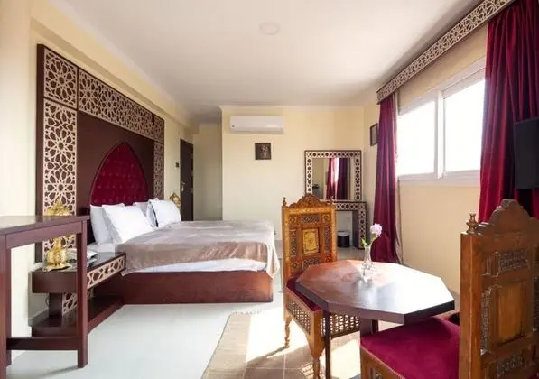 Luxury İki Ayrı Yataklı Oda