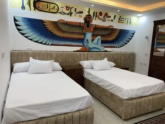 Basic Oda, 4 Yatak Odası, Şehir Manzaralı