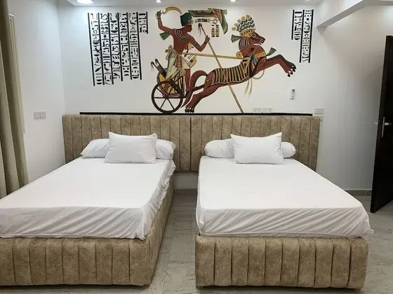 Basic Oda, 4 Yatak Odası, Şehir Manzaralı