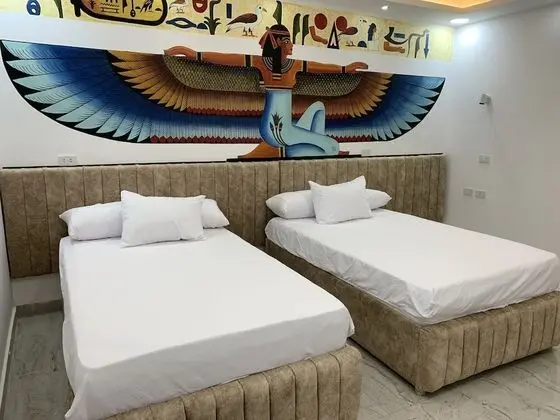 Basic Oda, 4 Yatak Odası, Şehir Manzaralı