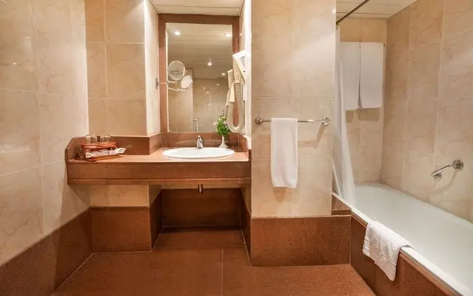 Standard Triple room, Nile view for Egyptians only