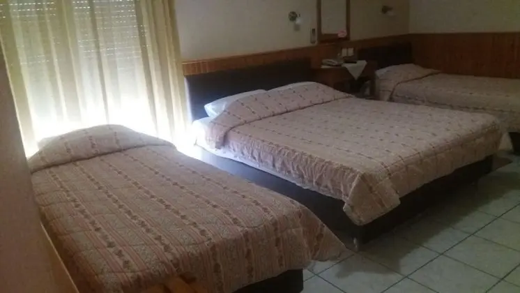 Standard Üç Kişilik Oda, Kısmi Deniz Manzaralı