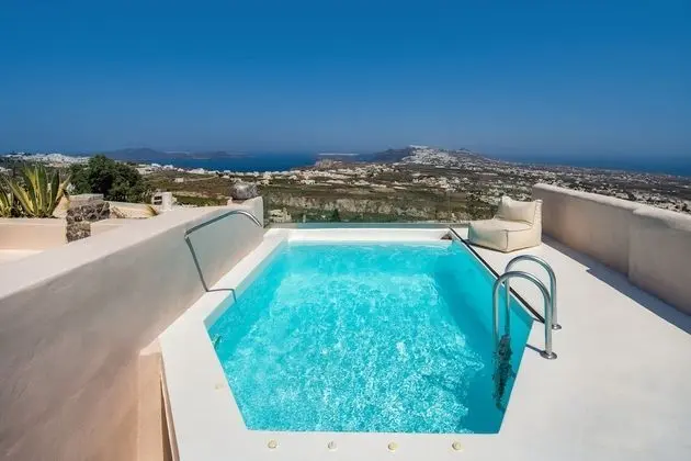 Honeymoon Suite, Indoor Hot Tub, Outdoor Pool