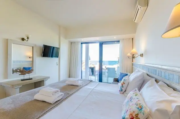 Deluxe Stüdyo, Deniz Manzaralı, Zemin Kat (pool front)