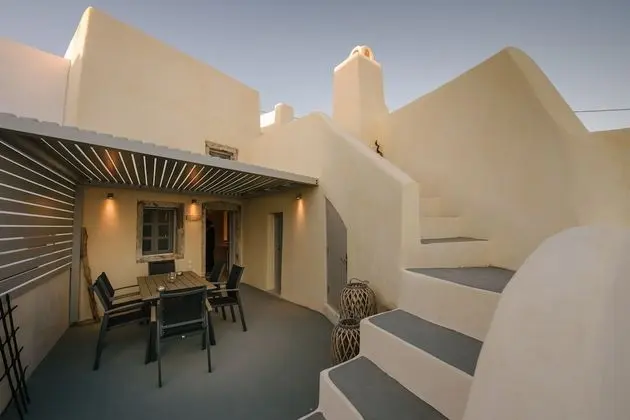 Duplex Villa (With Hot Tub)