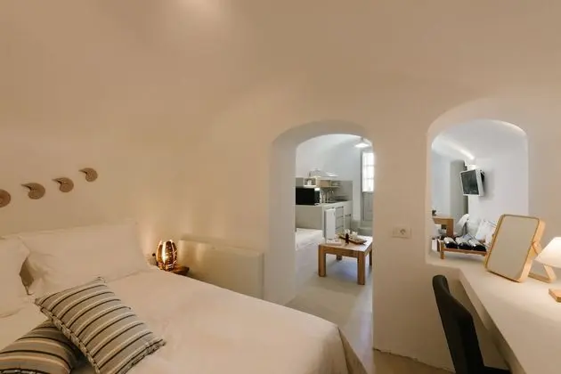 Traditional Villa (With Hot Tub)