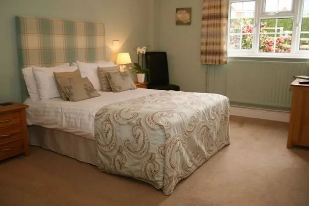 Premium Tek Büyük Yataklı Oda