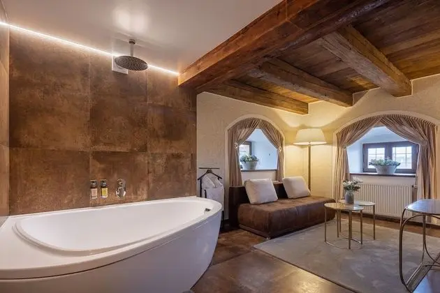 Deluxe Stüdyo Süit