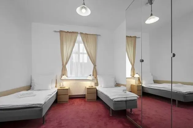 Standard Tek Büyük veya İki Ayrı Yataklı Oda