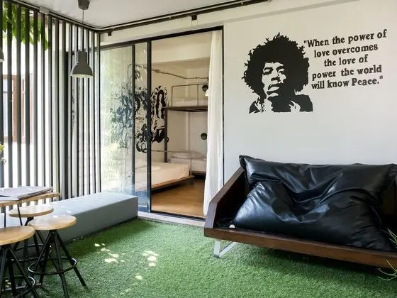 1 bed in 5-bed dormitory (mixed)