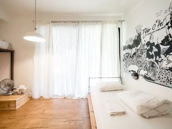 1 bed in 5-bed dormitory (mixed)