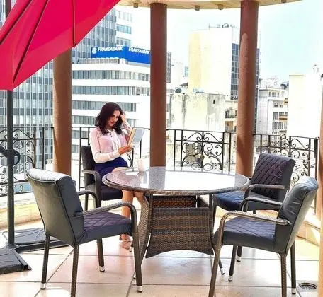 Royal Tek Büyük Yataklı Oda