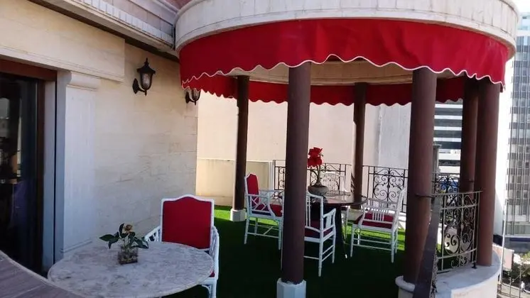 Royal Tek Büyük Yataklı Oda
