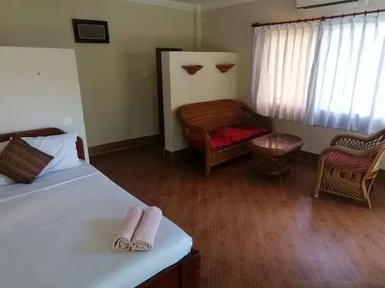 Deluxe Tek Büyük Yataklı Oda, Bahçe Manzaralı