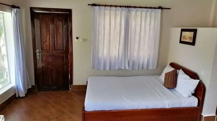 Deluxe Tek Büyük Yataklı Oda, Bahçe Manzaralı