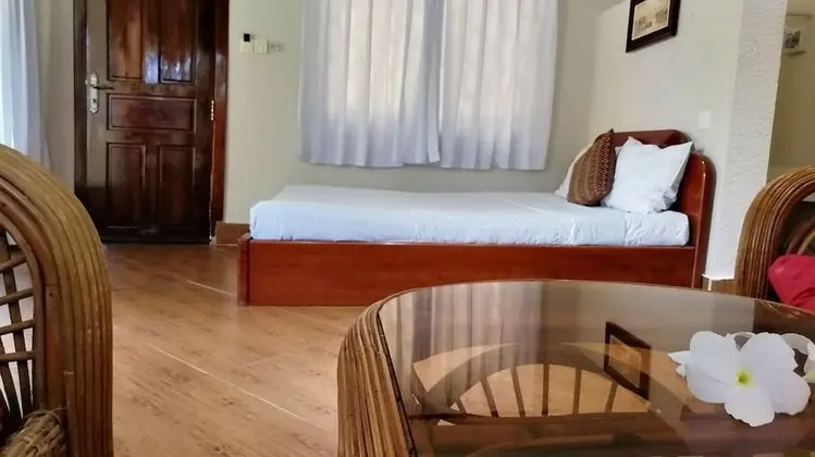 Deluxe Tek Büyük Yataklı Oda, Bahçe Manzaralı