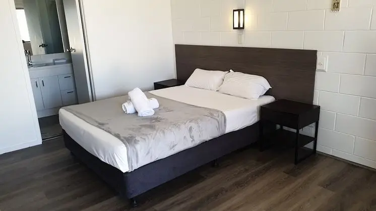 Deluxe Tek Büyük Yataklı Oda, 1 Büyük (Queen) Boy Yatak