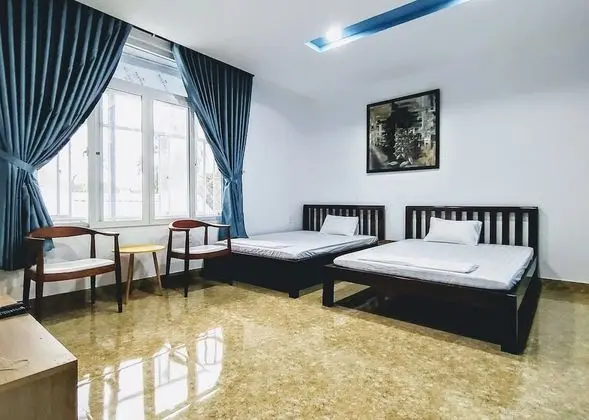 Family Tek Büyük Yataklı Oda