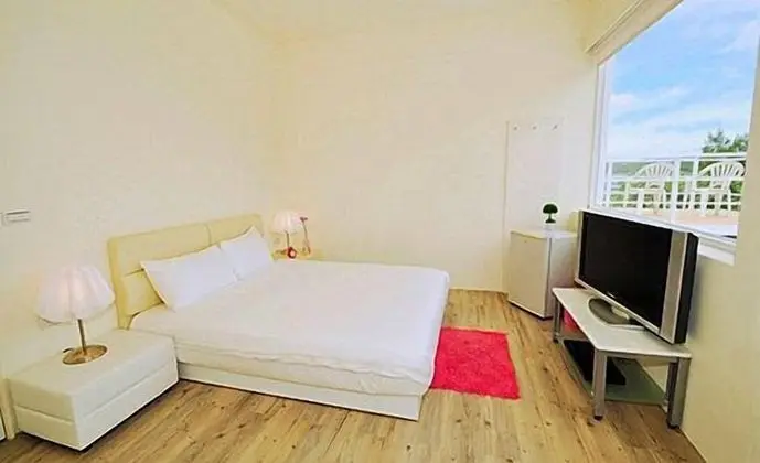 Deluxe Tek Büyük Yataklı Oda, 1 Çift Kişilik Yatak, Balkon, Okyanus Manzaralı