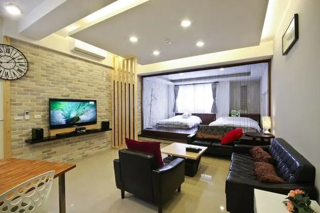 Luxury Oda