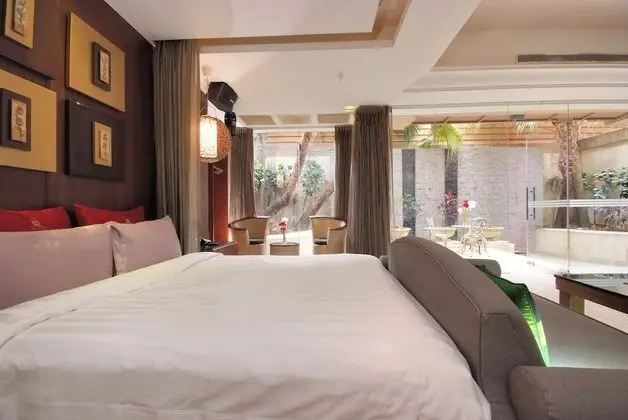 Deluxe Tek Büyük Yataklı Oda, Balkon
