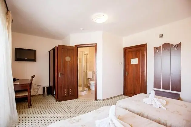 Basic İki Ayrı Yataklı Oda