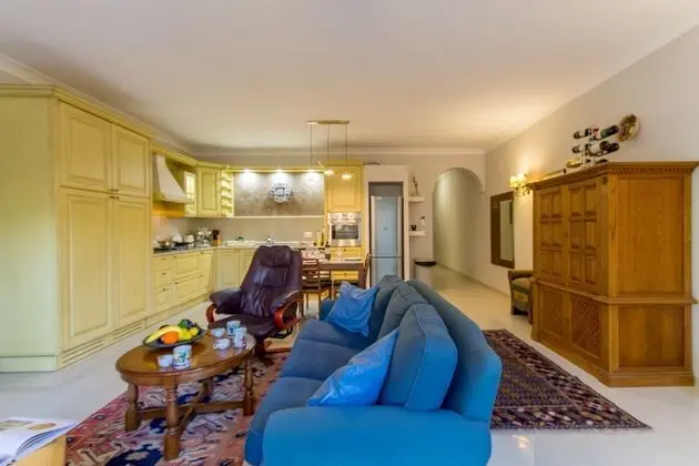 Family Apart Daire, Birden Çok Yatak, 2 Banyolu, Bahçeli (Qala - 3 Bedrooms Modern And Wellness)
