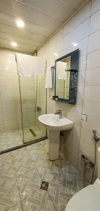Basic Tek Büyük Yataklı Oda