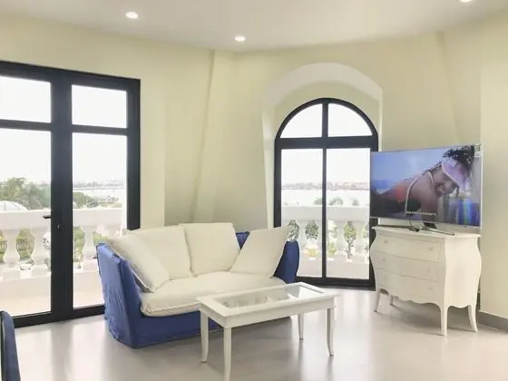Çatı Katı Süiti (Penthouse) (Mini - Ocean Harbor View & Riverfront)