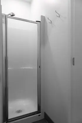 Ortak Ranzalı Oda, Karma Ranzalı Oda