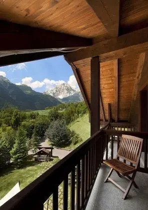 Romantic Tek Büyük veya İki Ayrı Yataklı Oda