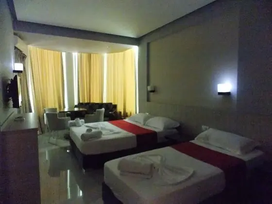 Üç Kişilik Oda, Balkon
