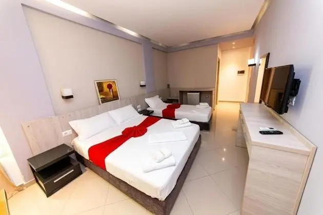 Üç Kişilik Oda, Balkon