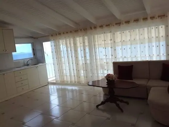 Apart Daire, Balkon, Havuz Manzaralı