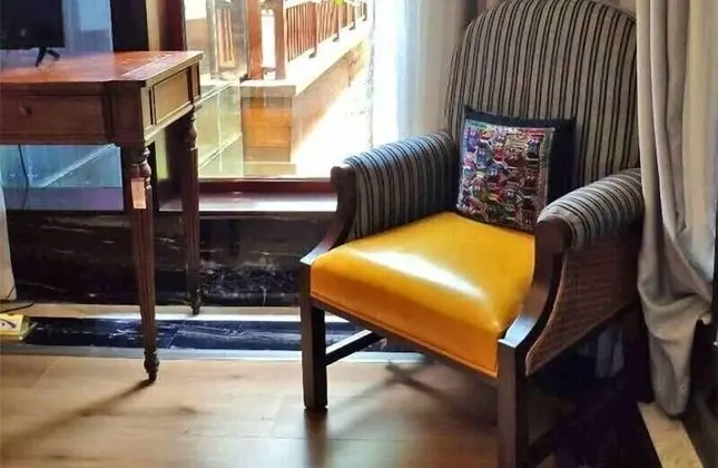 Design Üç Kişilik Oda (B)