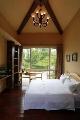 Villa, 5 Yatak Odası, Göl Manzaralı