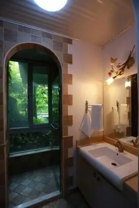 Villa, 5 Yatak Odası, Göl Manzaralı