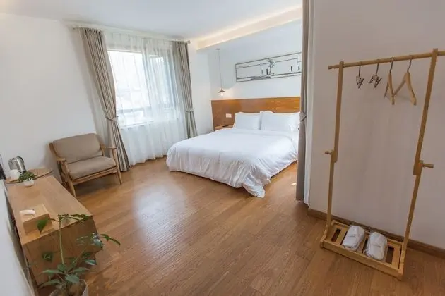 Standard Tek Büyük Yataklı Oda