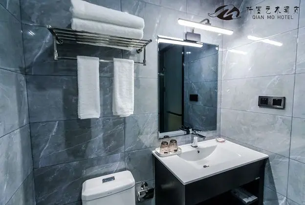 Business Tek Büyük Yataklı Oda