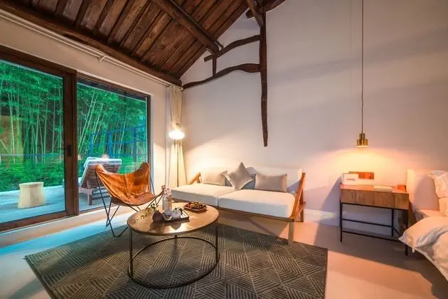 Premium Tek Büyük Yataklı Oda (Qin Yuan Chun)