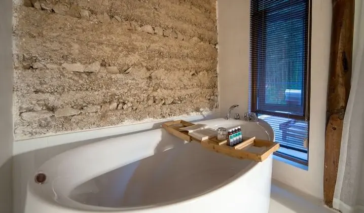 Premium Tek Büyük Yataklı Oda (Qin Yuan Chun)