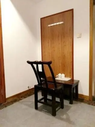Üç Kişilik Oda